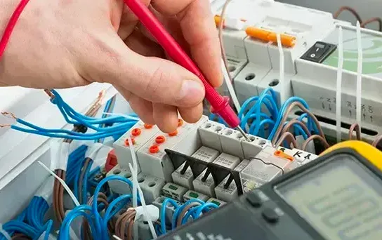 Professional electrician in Bermondsey